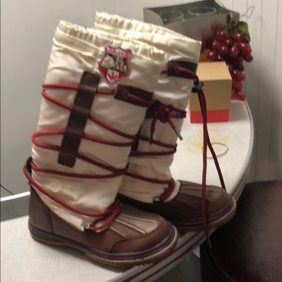 Pajar Shoes - NWT Size 36 US five 5 1/2 Pajar winter boots